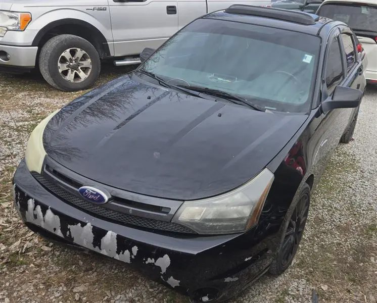 2010 Ford Focus, photo 1