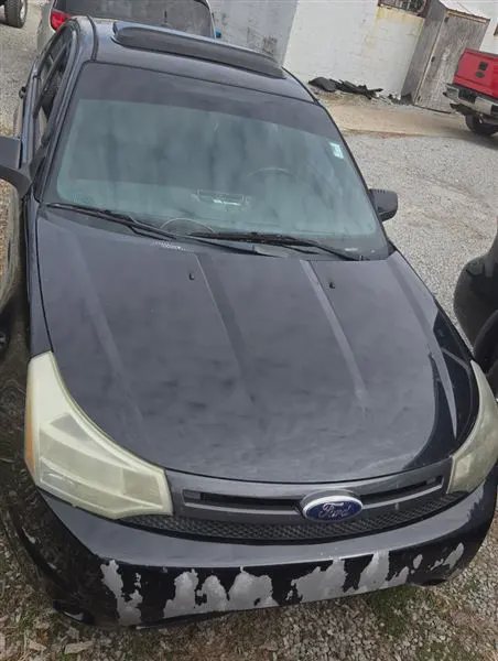 2010 Ford Focus, photo 3