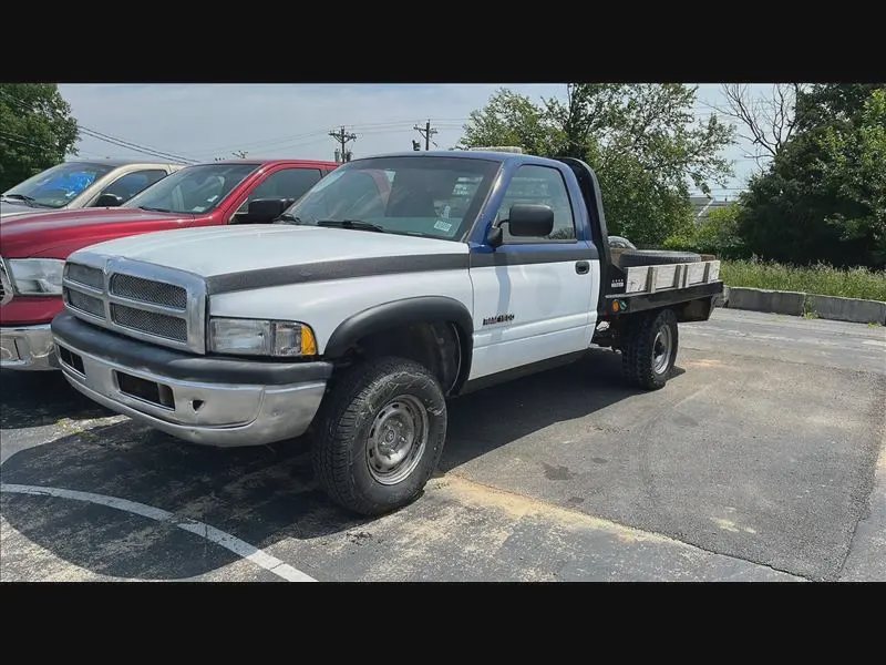 1996 Dodge Ram 1500, photo 1