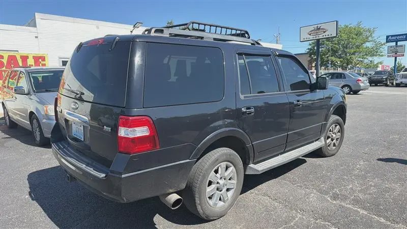 2010 Ford Expedition, photo 4