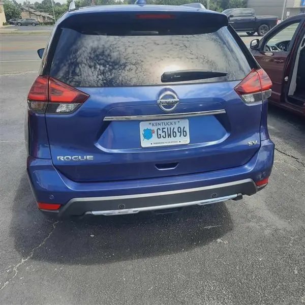 2020 Nissan Rogue, photo 3