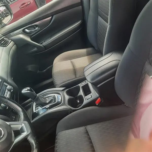 2020 Nissan Rogue, photo 6