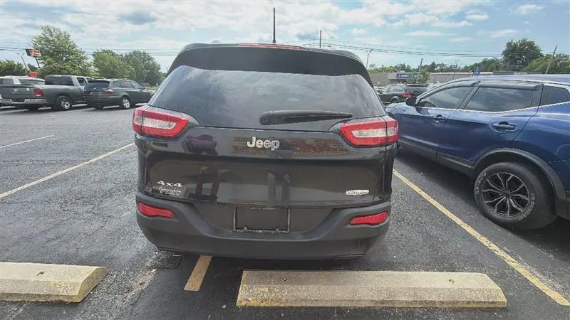 2014 Jeep Cherokee, photo 4