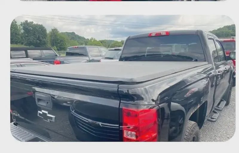 2017 Chevrolet Silverado 1500, photo 3