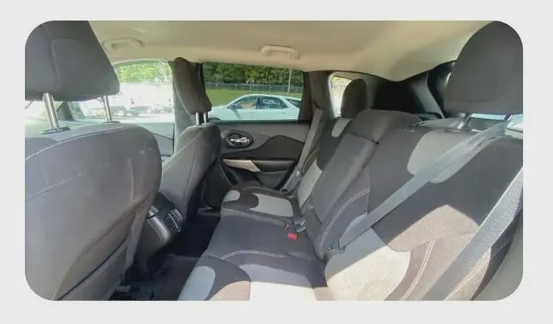 2018 Jeep Cherokee, photo 4
