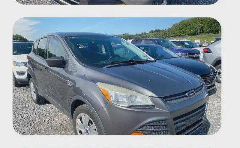 2013 Ford Escape, photo 2