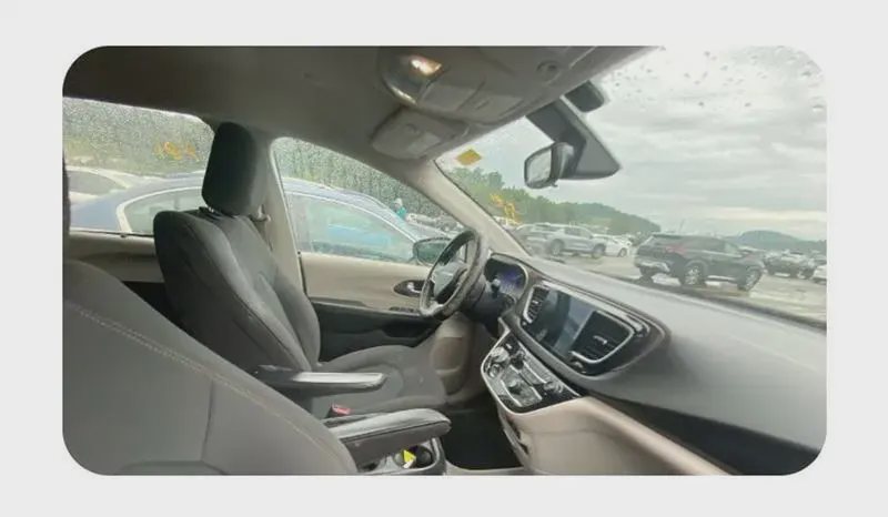 2017 Chrysler Pacifica, photo 3