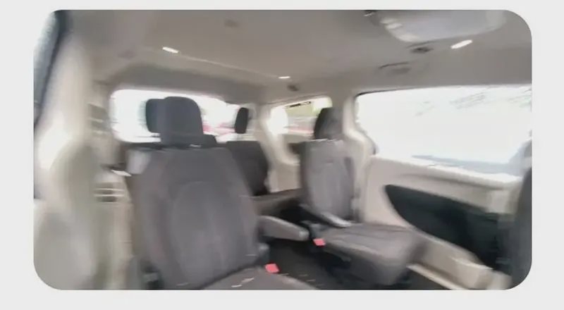 2017 Chrysler Pacifica, photo 4